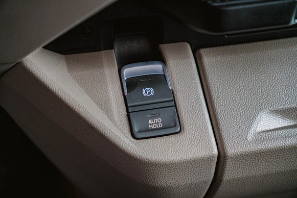 Volkswagen Multivan - Afbeelding 27 van 30