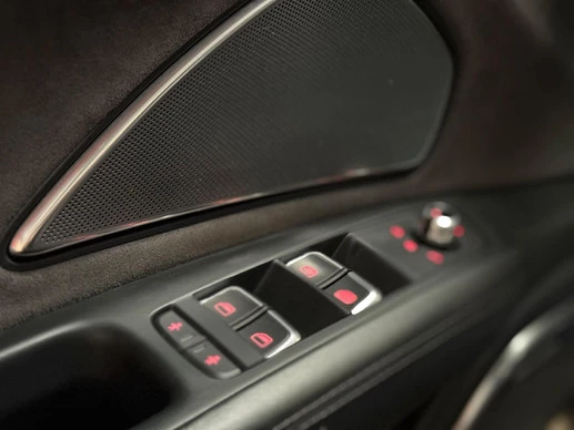 Audi S8 - Afbeelding 24 van 30