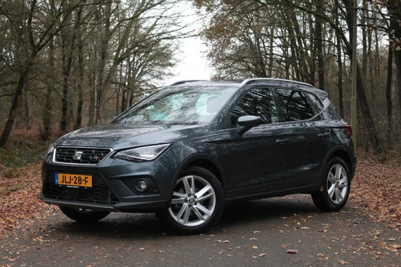 SEAT Arona - Afbeelding 1 van 30