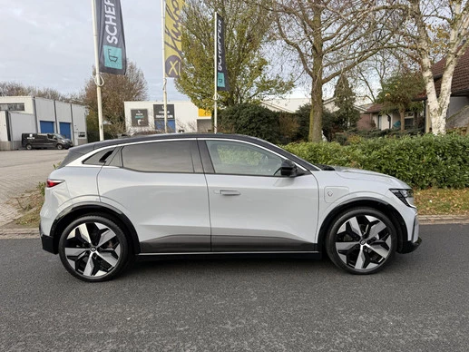 Renault Megane E-Tech - Afbeelding 10 van 30
