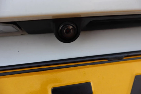 Tesla Model 3 - Afbeelding 24 van 30