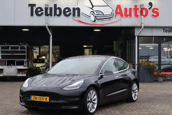 Tesla Model 3 - Afbeelding 1 van 30