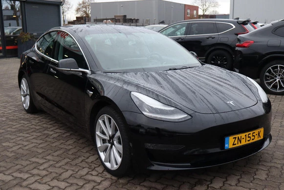 Tesla Model 3 - Afbeelding 12 van 30