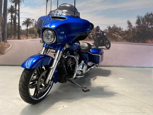 Harley-Davidson Street Glide - Afbeelding 8 van 13