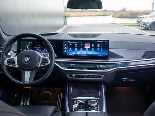 BMW X7 - Afbeelding 15 van 30