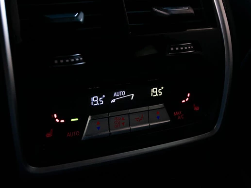 BMW XM - Afbeelding 14 van 30