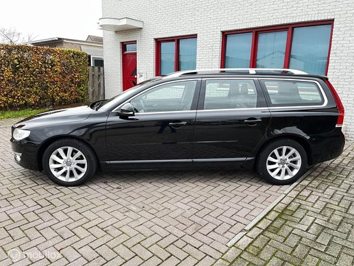 Volvo V70 - Afbeelding 3 van 21