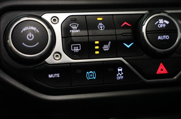 Jeep Wrangler - Afbeelding 17 van 30