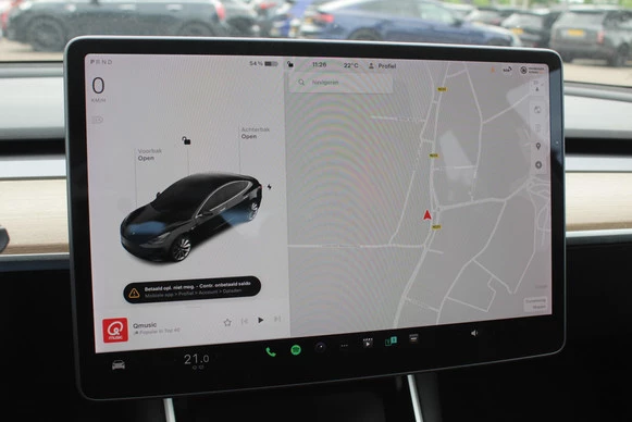 Tesla Model 3 - Afbeelding 18 van 27