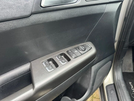 Kia Sportage - Afbeelding 9 van 16