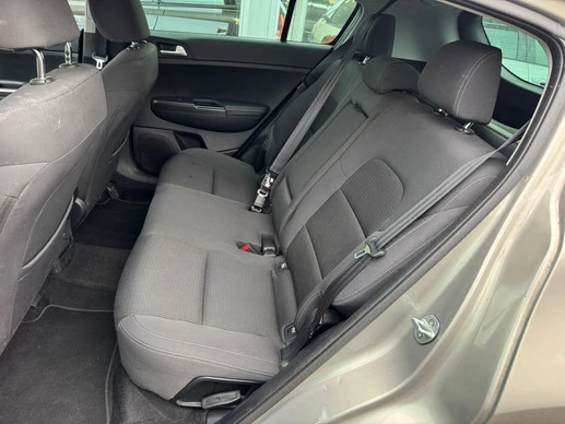 Kia Sportage - Afbeelding 13 van 16