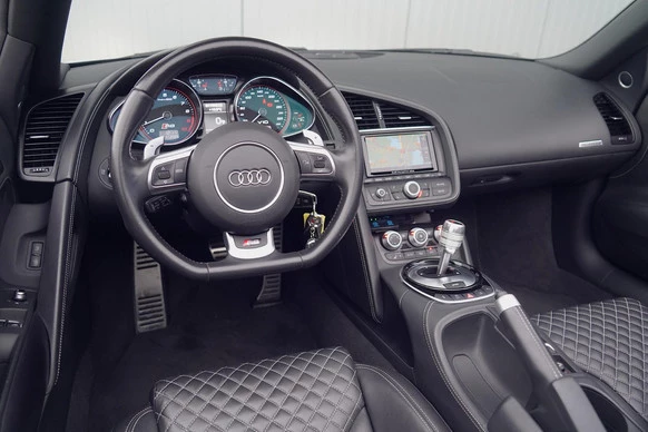 Audi R8 - Afbeelding 9 van 30