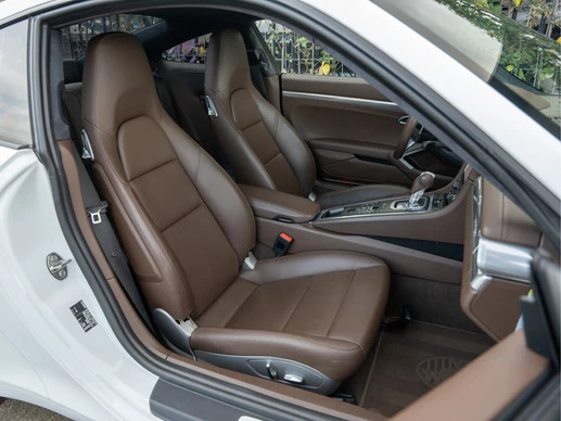 Porsche 911 - Afbeelding 26 van 30