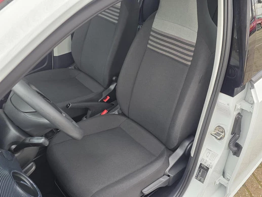 Volkswagen up! - Afbeelding 11 van 21