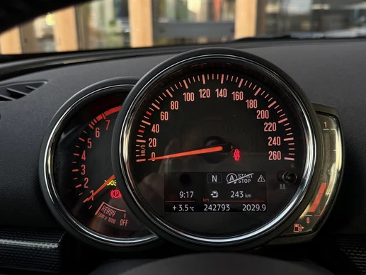 MINI Clubman - Afbeelding 14 van 23