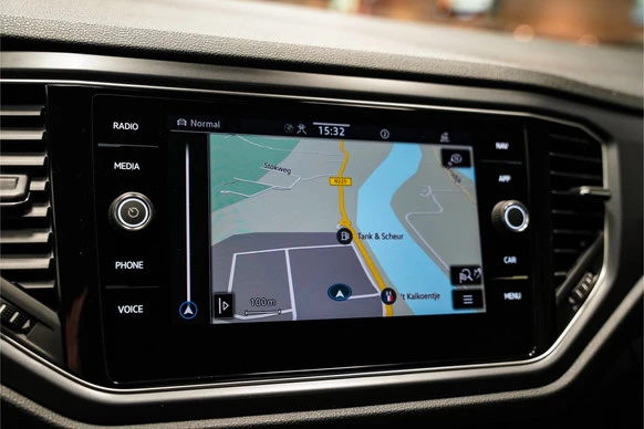 Volkswagen T-Roc - Afbeelding 10 van 24