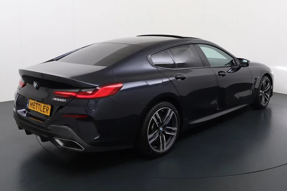 BMW M8 - Afbeelding 4 van 30