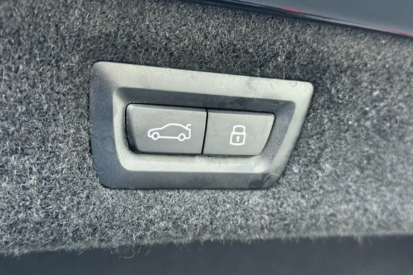 BMW M8 - Afbeelding 9 van 30