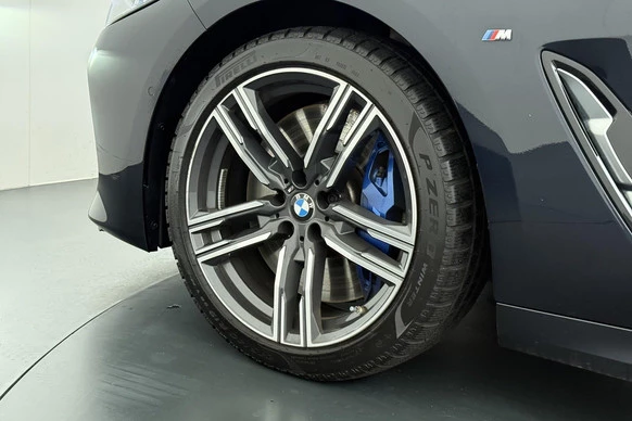 BMW M8 - Afbeelding 10 van 30