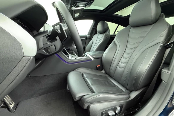 BMW M8 - Afbeelding 19 van 30