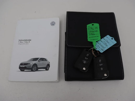 Volkswagen T-Roc - Afbeelding 22 van 30