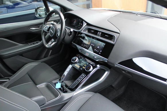 Jaguar I-PACE - Afbeelding 28 van 30