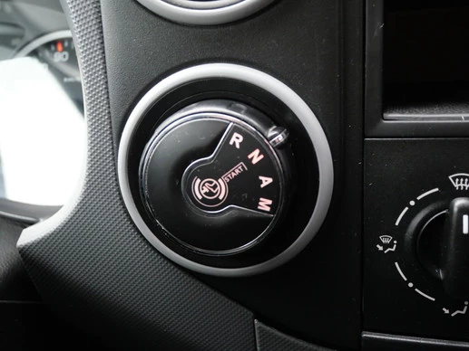 Peugeot Partner - Afbeelding 11 van 18