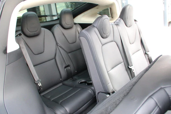 Tesla Model X - Afbeelding 13 van 19