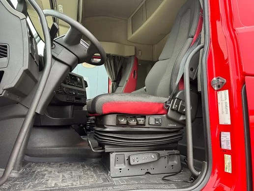 Volvo FH - Afbeelding 27 van 30