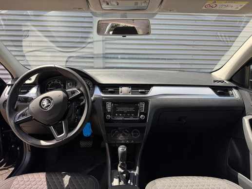 Škoda Rapid - Afbeelding 28 van 30