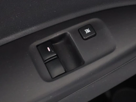 Mitsubishi Space Star - Afbeelding 18 van 30