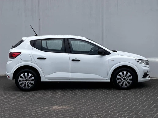 Dacia Sandero - Afbeelding 27 van 30