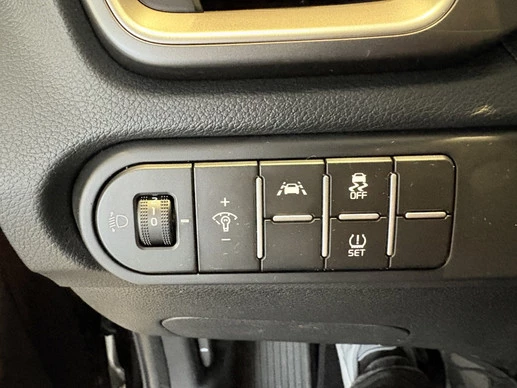 Kia Ceed - Afbeelding 18 van 23