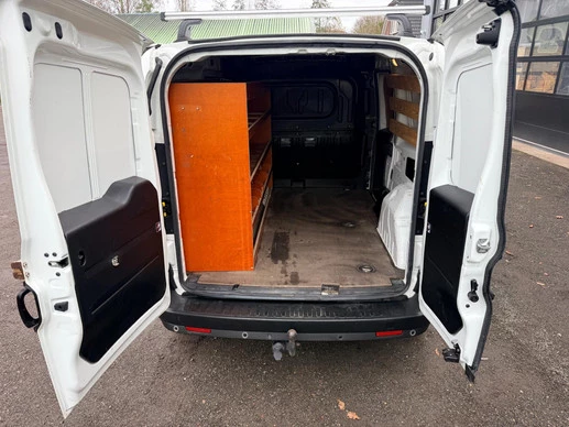 Opel Combo - Afbeelding 9 van 16