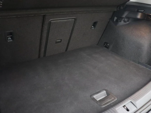 Volkswagen Golf - Afbeelding 27 van 30