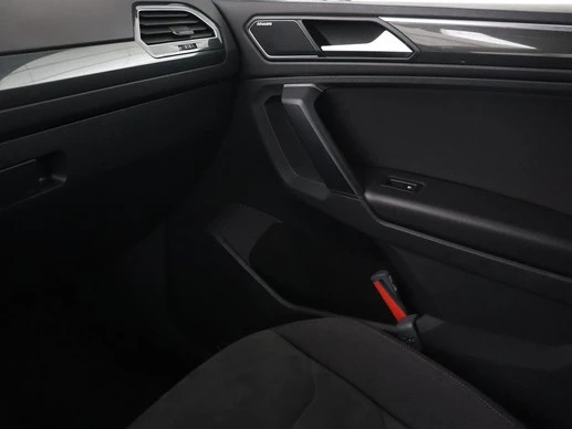 Volkswagen Tiguan - Afbeelding 29 van 30