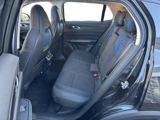 Lynk & Co 01 - Afbeelding 18 van 28