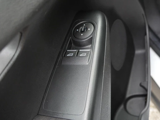 Ford Transit Courier - Afbeelding 15 van 30