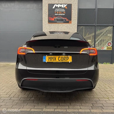 Tesla Model Y - Afbeelding 8 van 23