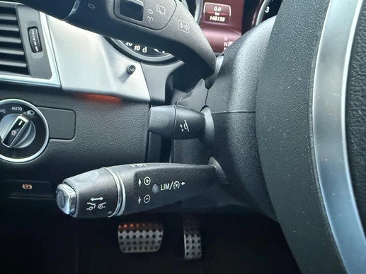 Mercedes-Benz M-Klasse - Afbeelding 25 van 30