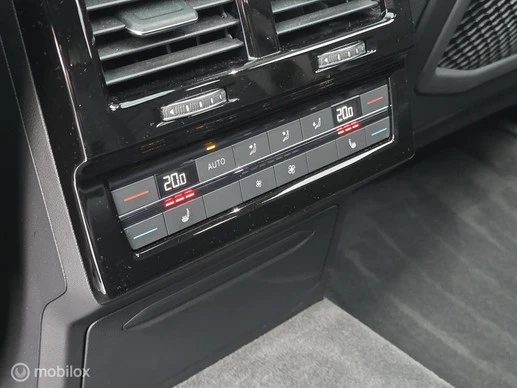 Volkswagen Touareg - Afbeelding 13 van 30