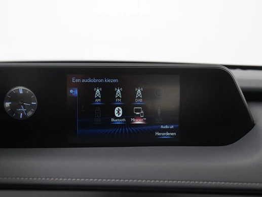 Lexus UX - Afbeelding 16 van 30