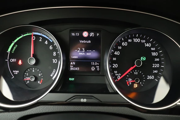 Volkswagen Passat - Afbeelding 20 van 30