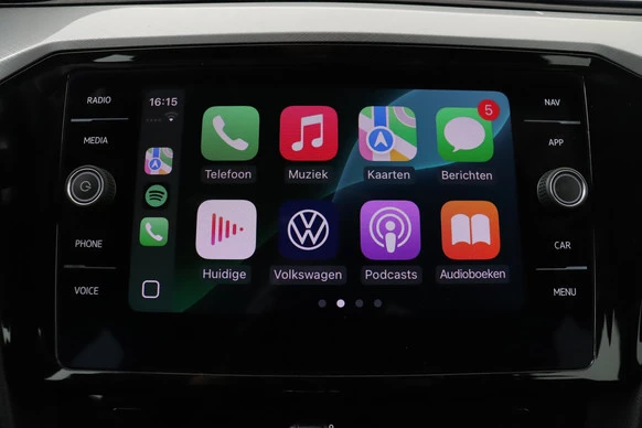 Volkswagen Passat - Afbeelding 26 van 30