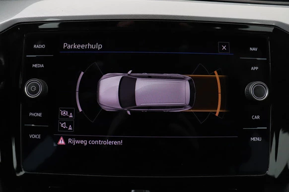 Volkswagen Passat - Afbeelding 28 van 30