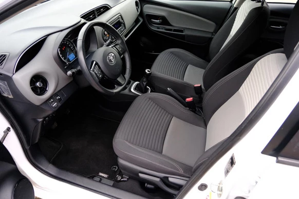 Toyota Yaris - Afbeelding 2 van 28