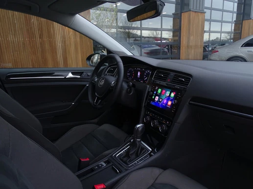 Volkswagen Golf - Afbeelding 29 van 30