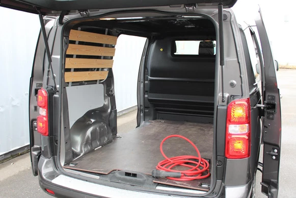 Opel Vivaro-e - Afbeelding 13 van 30