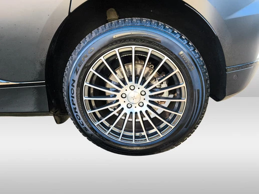 Jaguar I-PACE - Afbeelding 16 van 30