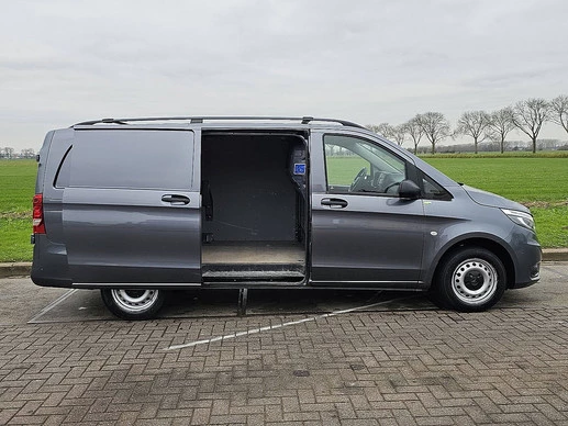 Mercedes-Benz Vito - Afbeelding 16 van 22